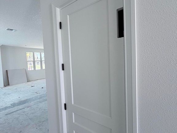 5th image of 155 Kings Lane