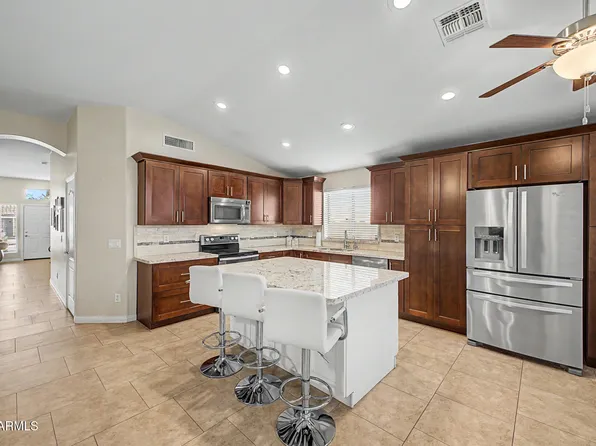 521 E KENT Avenue, Chandler, AZ 85225