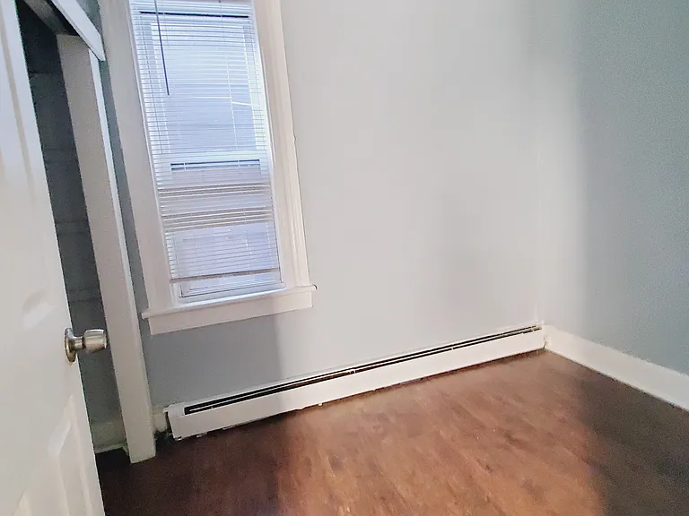 68 Williams Ave #1 — Photo 2