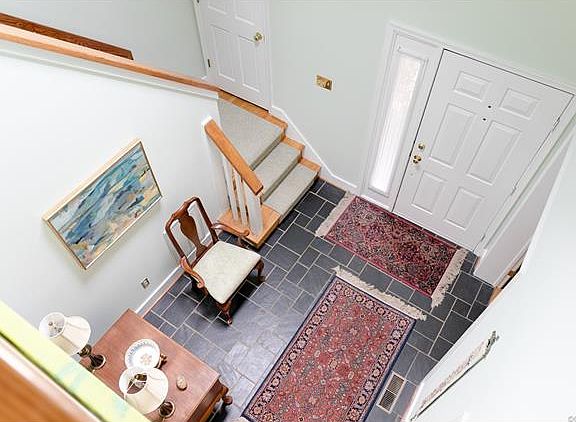 5th image of 3904 Hanover Ave