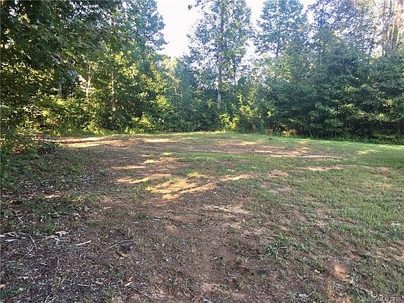 4th image of 1234 Riverwood Dr