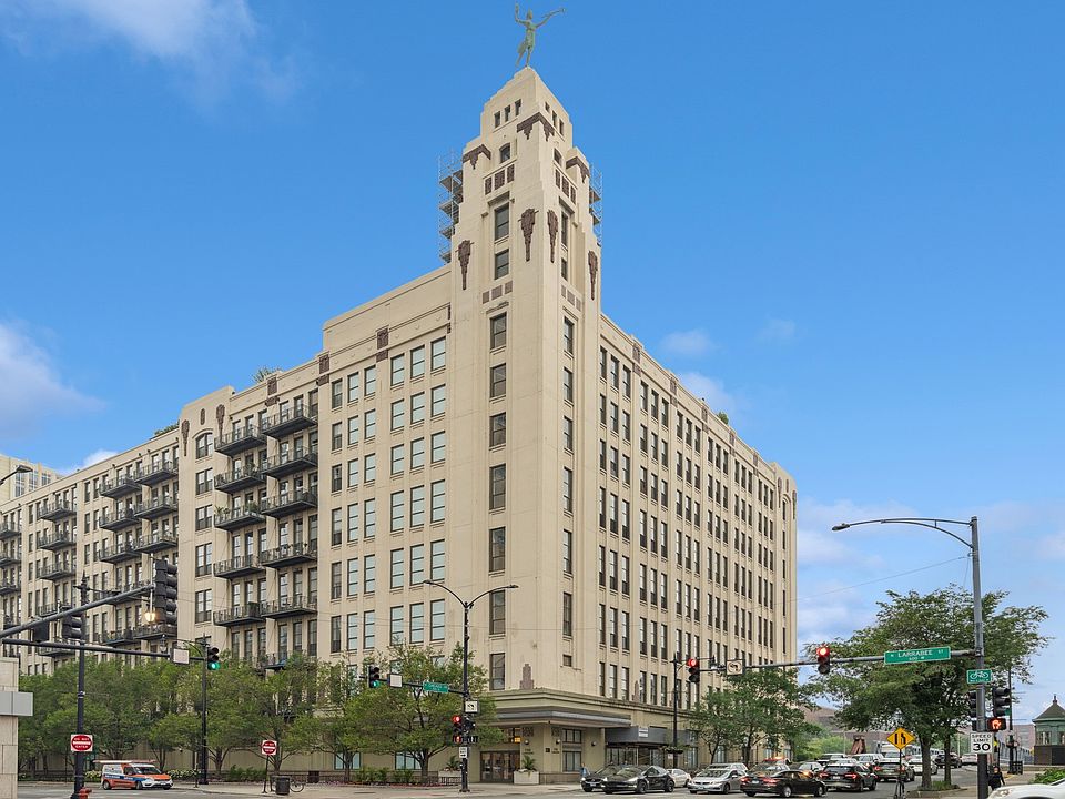 1st image of 758 N Larrabee St APT 529