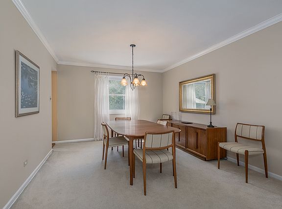 5th image of 3746 Saratoga Ave