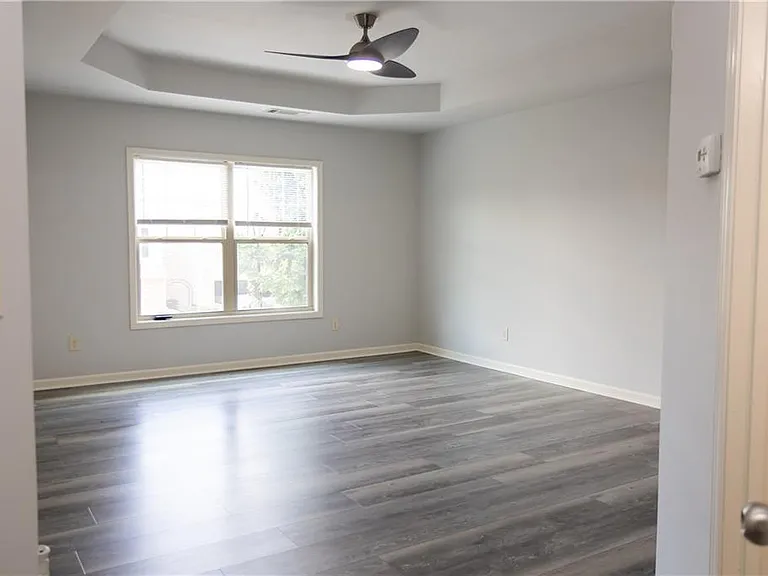 4960 Ducote Trl — Photo 30