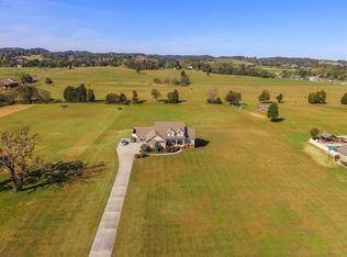 1744 Craigs Chapel Rd, Greenback, TN 37742