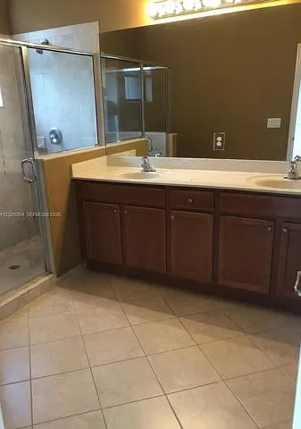 15444 SW 119th Ter — Photo 10