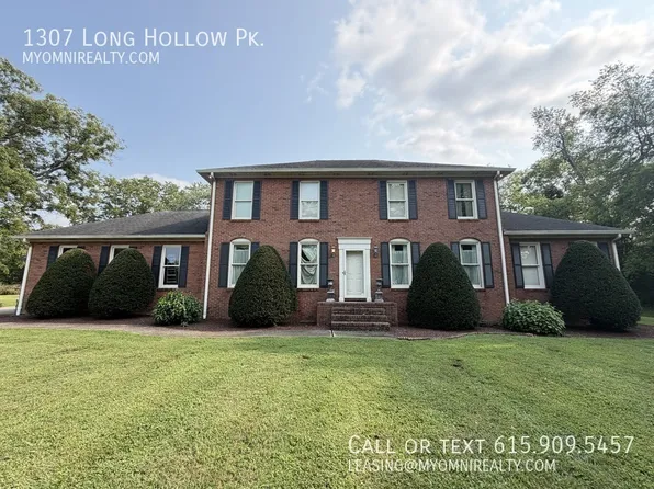 1307 Long Hollow Pike, Gallatin, TN 37066