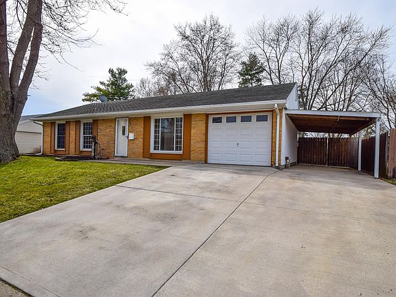 3rd image of 1019 White Pine St