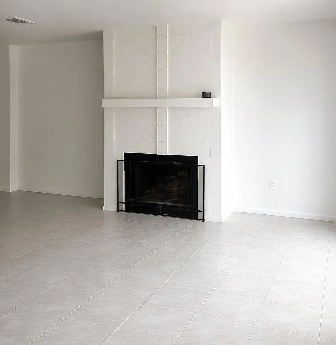 2 bed, 1.5 bath, 1236 sqft, $1,350 — Photo 1