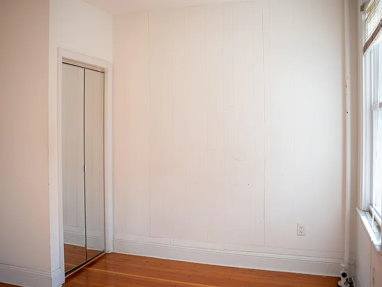 294 Clerk St #1 — Photo 11