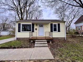 405 N Russell St, Champaign, IL 61821