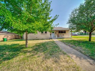4700 Nadine Dr, Haltom City, TX 76117