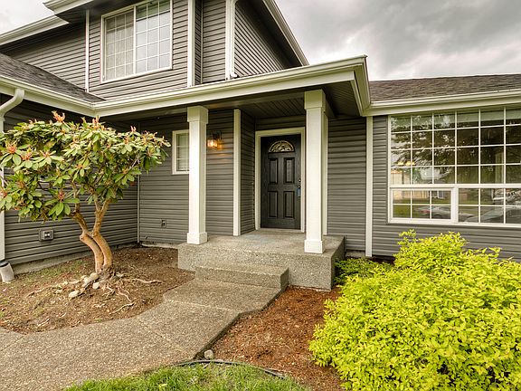 3rd image of 21819 41st Avenue Ct E