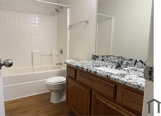 6004 Garden View Dr — Photo 9
