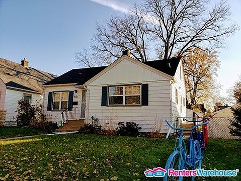 2nd image of 1746 Sherwood Ave