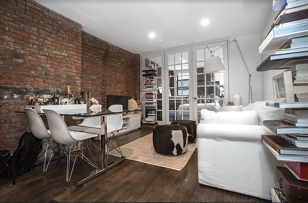 Rented by REAL New York | media 9