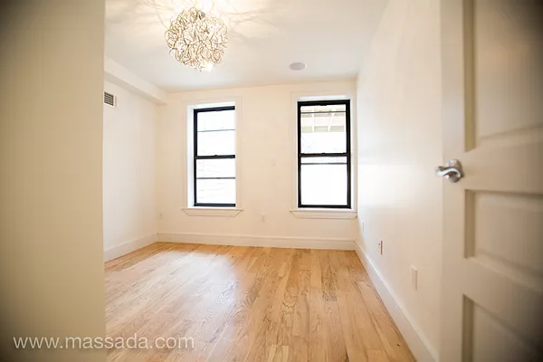 Sold by Massada Home Sales Inc | media 7