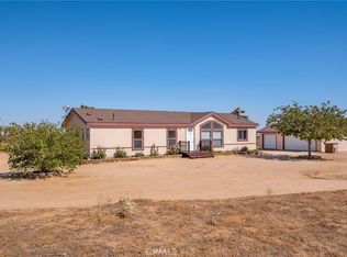 12945 Smith Rd, Phelan, CA 92371