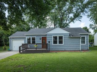 710 Broad St, Warrensburg, MO 64093