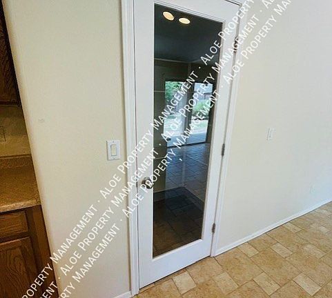 5th image of 43489 W Maricopa Ave