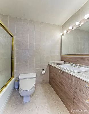 5th image of 303 E 57th St APT 18C