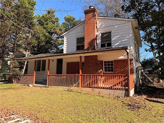 3rd image of 3268 Oakcliff Rd