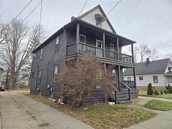 2nd image of 15831 Trafalgar Ave