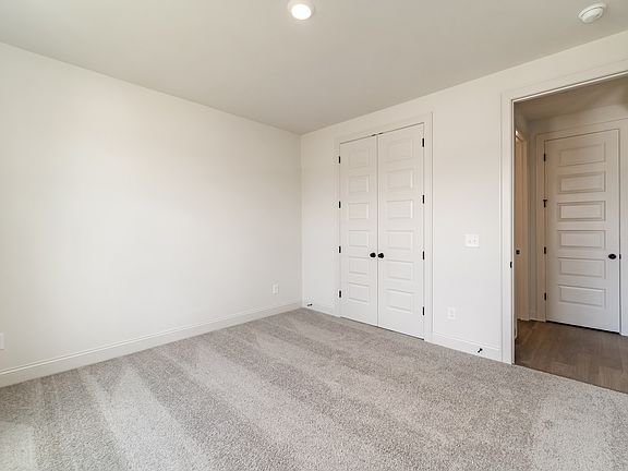 5th image of 7413 Black Fox Dr Lot 11