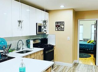 95 Macon St #BASEMENT, Brooklyn, NY 11216