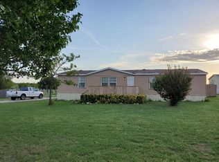 9017 Magnolia Blossom Trl, Fort Worth, TX 76131