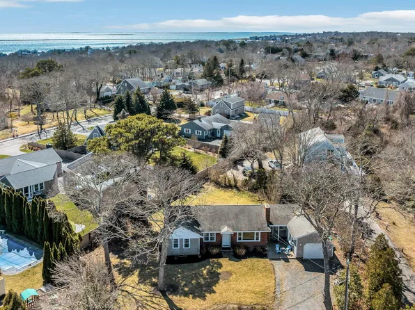 16 Marsh Lane, Hyannis, MA 02601