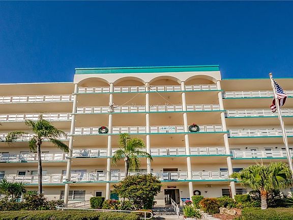 2nd image of 2960 59th St S APT 402