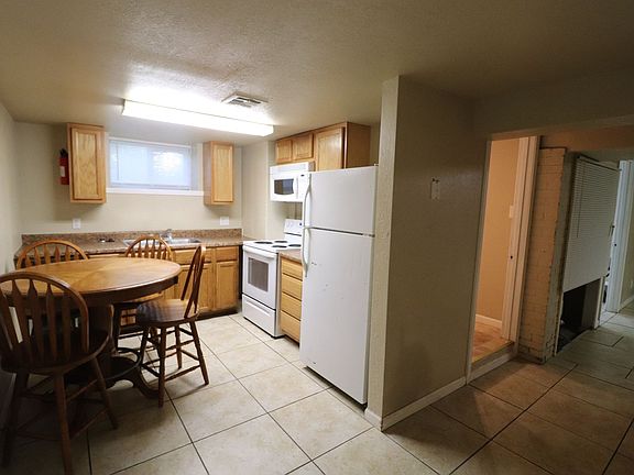 3rd image of 235 E 12th St APT 3