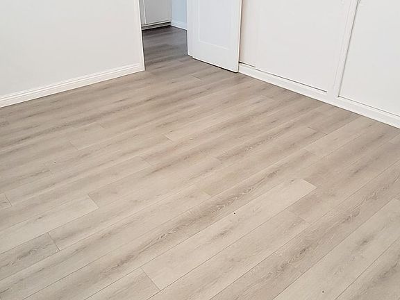 5th image of 120 Alamitos Ave APT 37