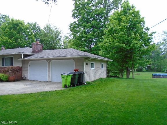 4th image of 9394 Ledge Acres Dr