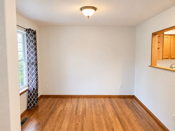 4th image of 2612 16th St
