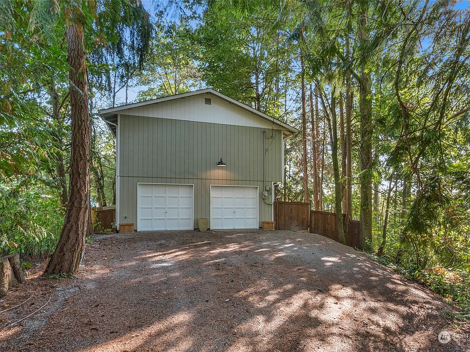 1st image of 3815 NE 205th Street