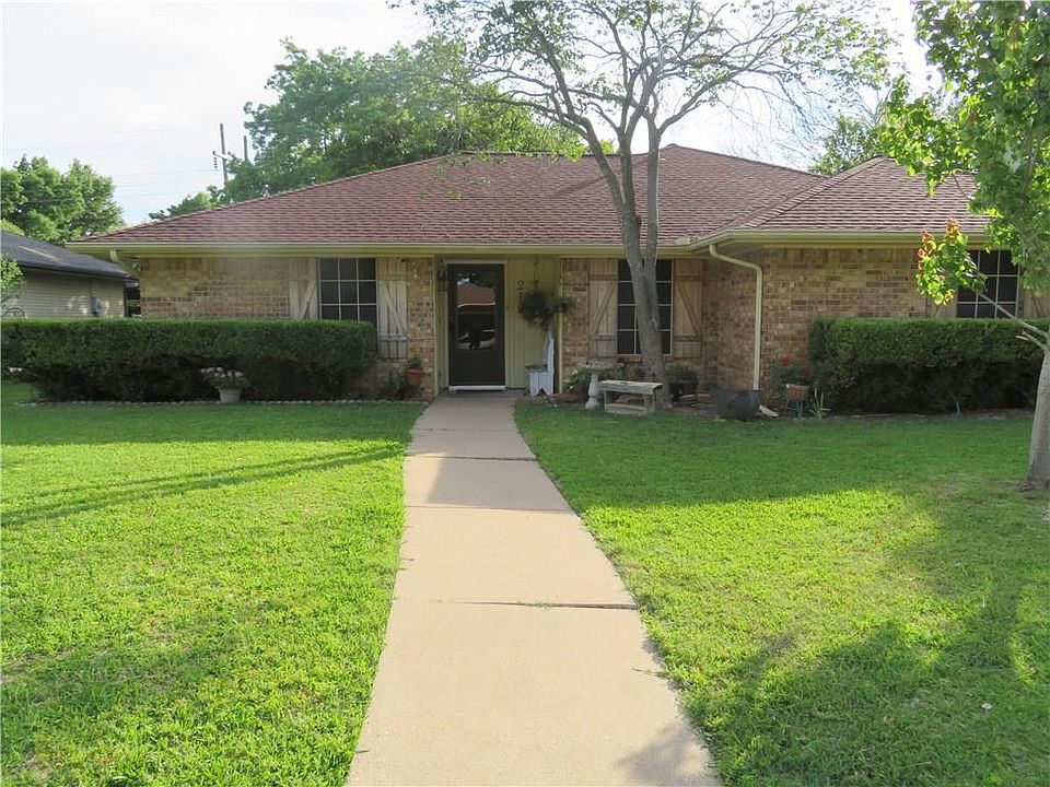 1st image of 212 Buffalo Creek Dr