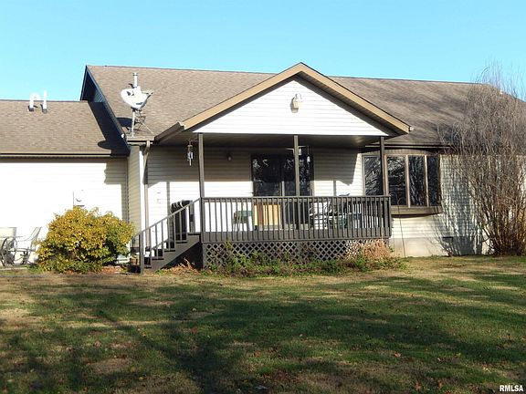4th image of 1007 Applewood Ln