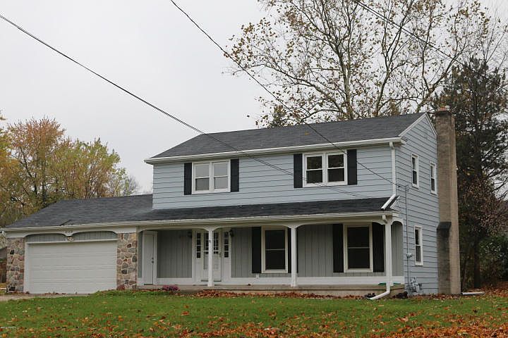 1st image of 2139 Woodcliff Ave SE