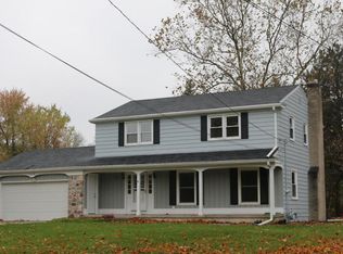 2139 Woodcliff Ave SE, Grand Rapids, MI 49546