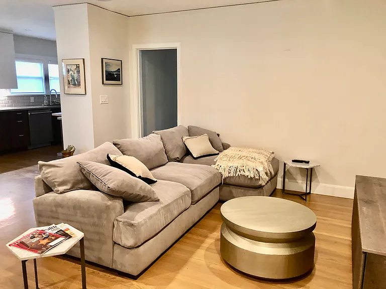 931 Santa Ynez Way #1 — Photo 5