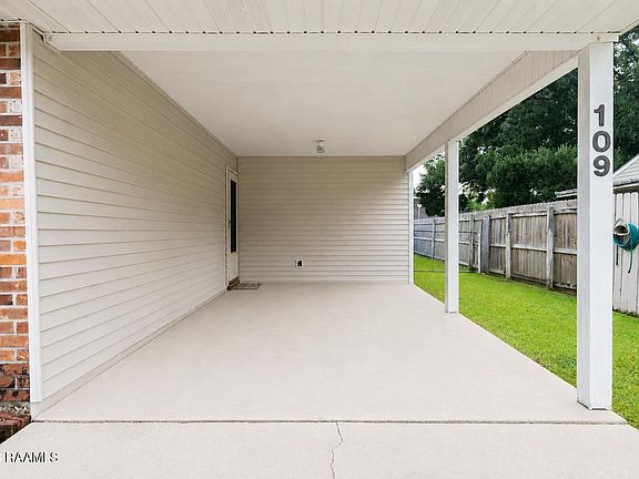 2nd image of 109 Drake Dr