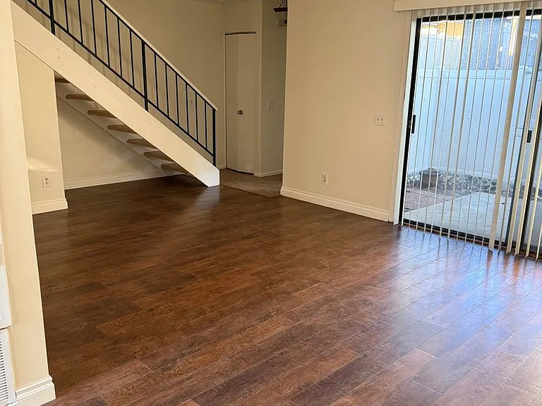 5335 Argos St — Photo 6