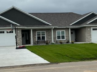 3990 Cumberland Dr, Plover, WI 54467