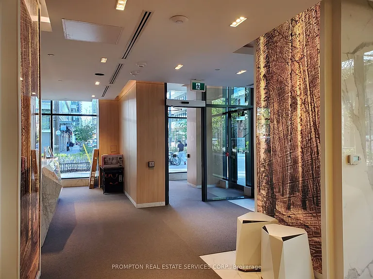 30 Ordnance St #2605 — Photo 12