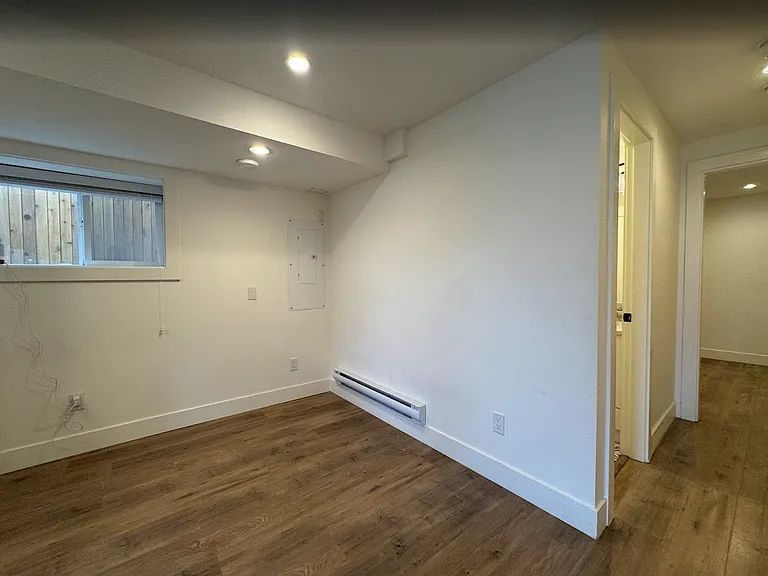11 Howard Ave #2 — Photo 7