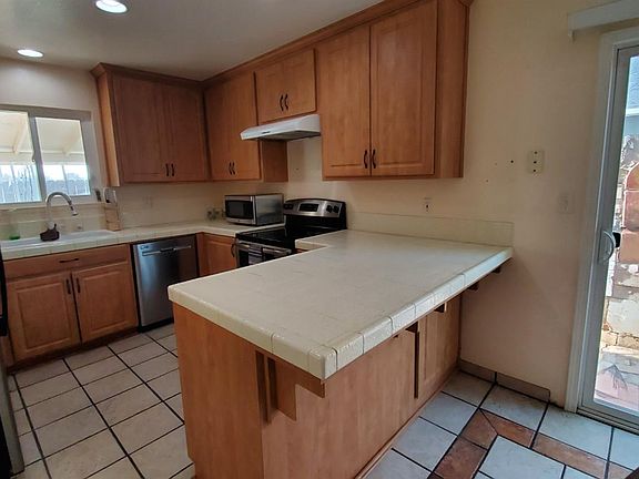 5th image of 1046 Pepperwood Dr