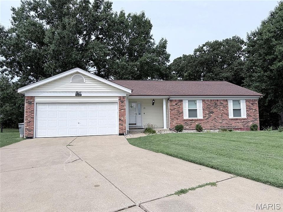 1st image of 21 White Chapel Ct