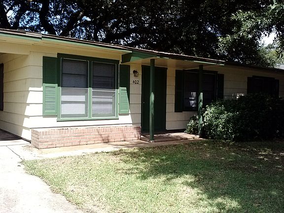 2nd image of 402 Camellia Ave